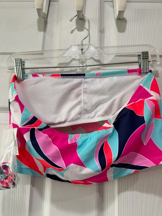 Bikini Top with Removable Straps- NWT - Picture 2 of 5